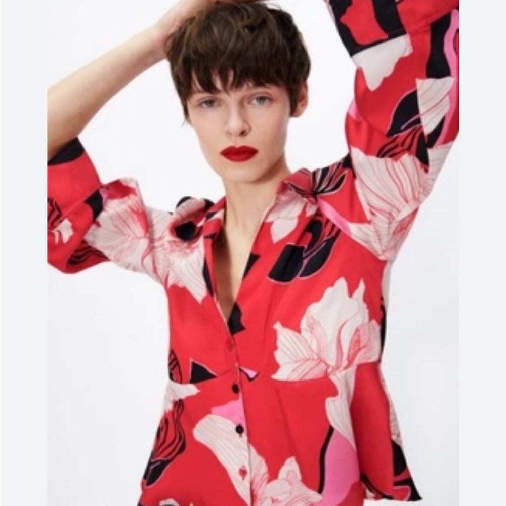 Zara red/black blouse size M